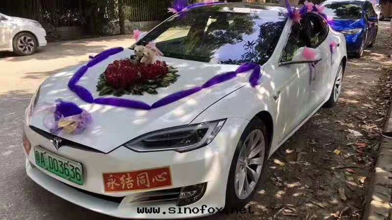 广州結婚租賃出(chū)租特(tè)斯拉婚慶头(tóu)車_广州租車包(bāo)車用車 首選广州現(xiàn)达(dá)租車公(gōng)司