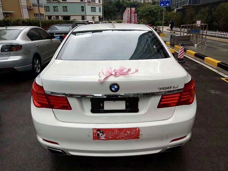 广州婚禮租賃寶(bǎo)馬7系(xì)730740Li婚慶租車_广州租車包(bāo)車用車 首選广州現(xiàn)达(dá)租車公(gōng)司