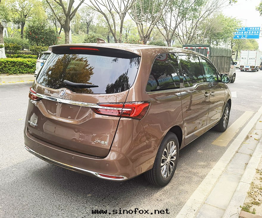 广州租新(xīn)款七(qī)座别克(kè)gl8商務(wù)車隊652T带(dài)司機(jī)年(nián)租自(zì)駕租賃出(chū)租包(bāo)車（7座）_广州租車包(bāo)車用車 首選广州現(xiàn)达(dá)汽車租賃公(gōng)司