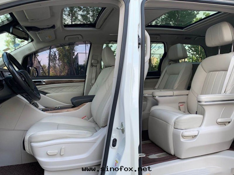 广州租賃出(chū)租广汽傳祺GM8商務(wù)包(bāo)車,带(dài)司機(jī)包(bāo)一(yī)台(tái)七(qī)座商務(wù)車一(yī)天(tiān)要多(duō)少(shǎo)錢(qián)?_广州租車包(bāo)車用車 首選广州現(xiàn)达(dá)租車公(gōng)司