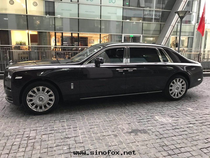 广州哪里(lǐ)有(yǒu)能(néng)租到(dào)豪華高(gāo)檔轎車勞斯萊斯幻影頂級古斯特(tè)高(gāo)端轎車出(chū)租_广州租車包(bāo)車用車 首選广州現(xiàn)达(dá)汽車租賃公(gōng)司