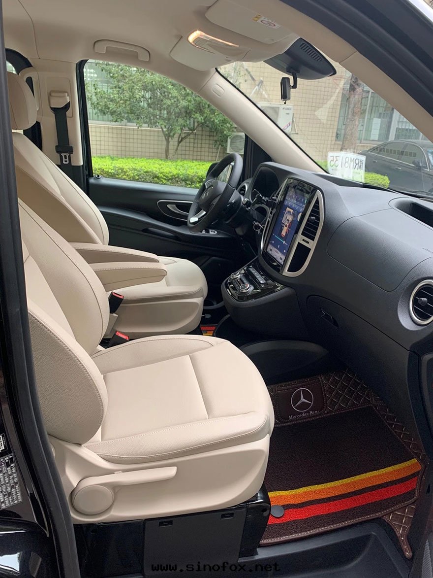 广州租賃九(jiǔ)座奔驰威霆商務(wù)車隊出(chū)租带(dài)司機(jī)包(bāo)天(tiān)（9座）_广州租車包(bāo)車用車 首選广州現(xiàn)达(dá)租車公(gōng)司