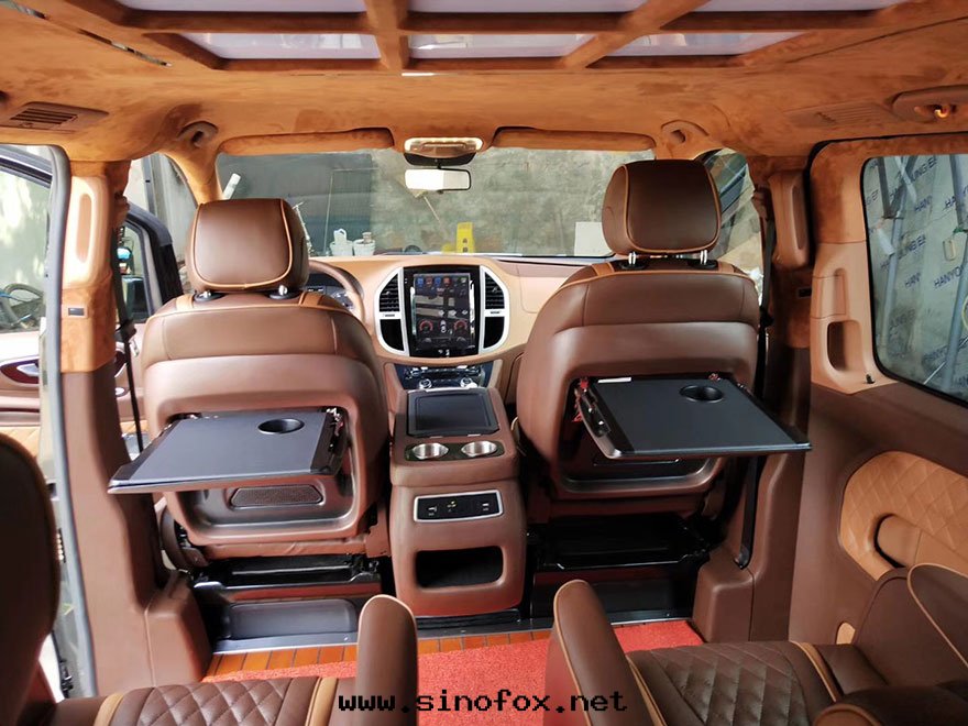 广州市(shì)接待租7座奔驰威霆豪華商務(wù)包(bāo)車出(chū)租一(yī)輛9座商務(wù)車一(yī)天(tiān)多(duō)少(shǎo)錢(qián)_广州租車包(bāo)車用車 首選广州現(xiàn)达(dá)租車公(gōng)司