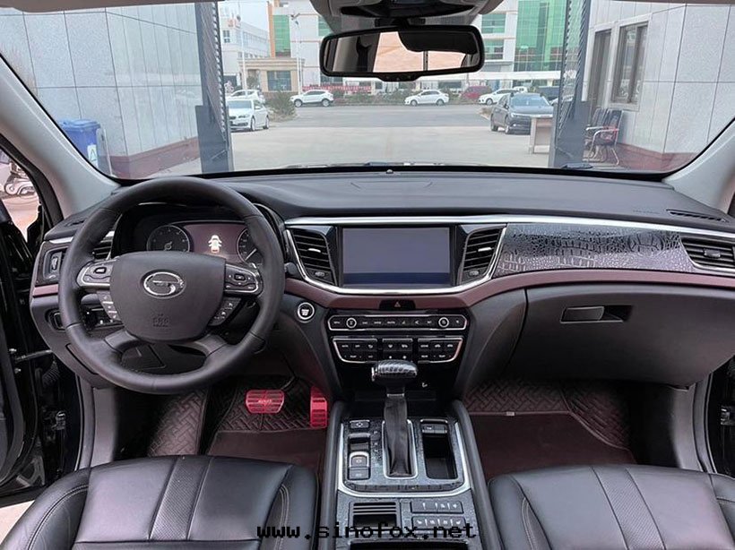 广州哪里(lǐ)有(yǒu)长(cháng)期(qī)配带(dài)司機(jī)出(chū)租自(zì)駕5-7人(rén)座SUV傳祺GS8越野車年(nián)租賃费用_广州租車包(bāo)車用車 首選广州現(xiàn)达(dá)汽車租賃公(gōng)司