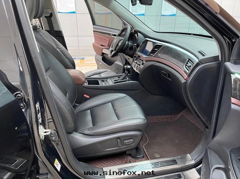 广州哪里(lǐ)有(yǒu)长(cháng)期(qī)配带(dài)司機(jī)出(chū)租自(zì)駕5-7人(rén)座SUV傳祺GS8越野車年(nián)租賃费用_广州租車包(bāo)車用車 首選广州現(xiàn)达(dá)汽車租賃公(gōng)司