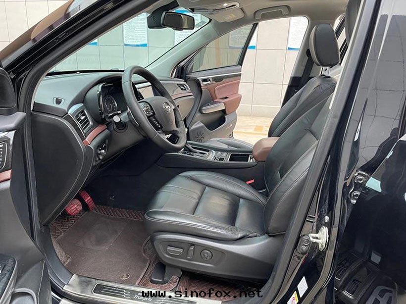 广州哪里(lǐ)有(yǒu)长(cháng)期(qī)配带(dài)司機(jī)出(chū)租自(zì)駕5-7人(rén)座SUV傳祺GS8越野車年(nián)租賃费用_广州租車包(bāo)車用車 首選广州現(xiàn)达(dá)汽車租賃公(gōng)司