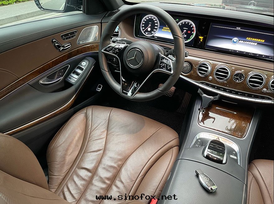 广州哪里(lǐ)有(yǒu)配带(dài)司機(jī)租奔驰S450邁巴赫S600出(chū)租豪華轎車高(gāo)端商務(wù)接待包(bāo)一(yī)天(tiān)费用_广州租車包(bāo)車用車 首選广州現(xiàn)达(dá)汽車租賃公(gōng)司