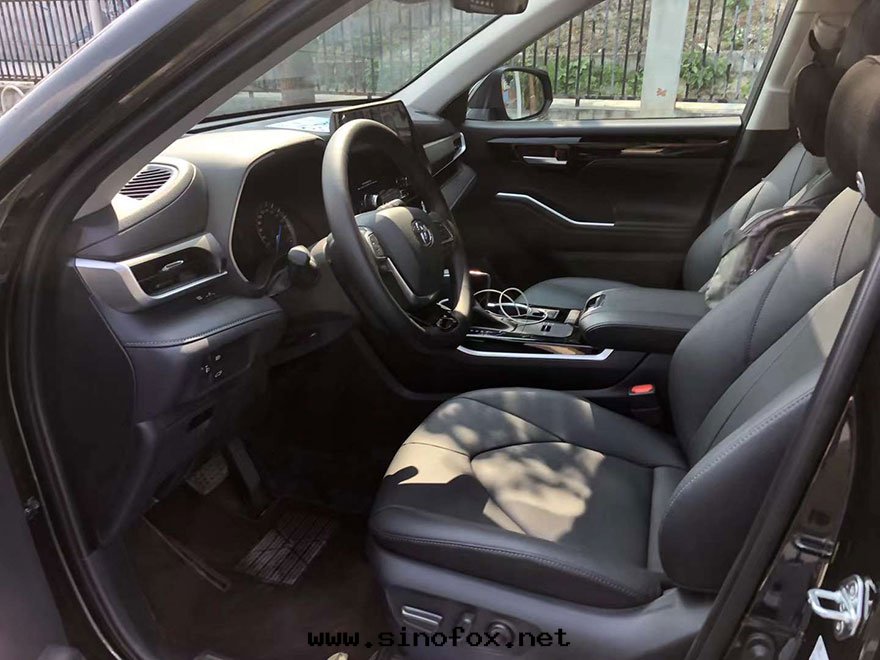 广東(dōng)广州市(shì)配带(dài)司機(jī)自(zì)駕出(chū)租5座7人(rén)座新(xīn)款漢蘭达(dá)SUV四(sì)驅越野商務(wù)車年(nián)租月租多(duō)少(shǎo)费用_广州租車包(bāo)車用車 首選广州現(xiàn)达(dá)汽車租賃公(gōng)司