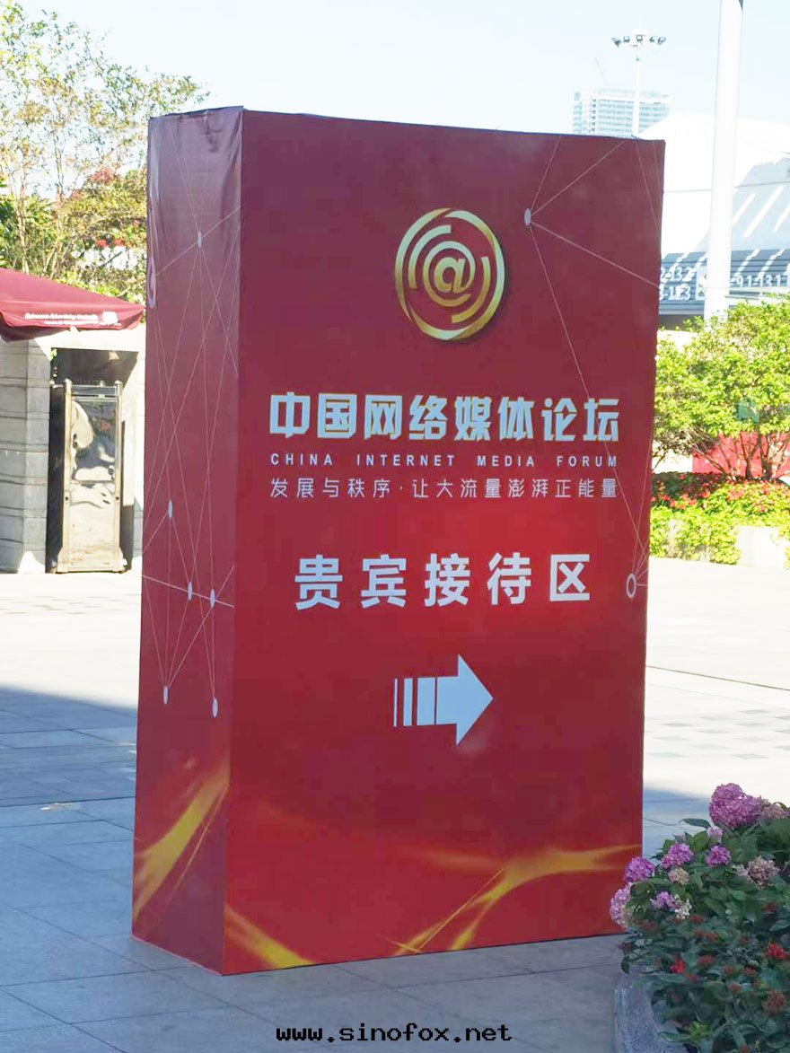 广州活動(dòng)哪里(lǐ)有(yǒu)配带(dài)司機(jī)出(chū)租18-23人(rén)座豐田(tián)考斯特(tè)别克(kè)GL8商務(wù)車租一(yī)天(tiān)费用_广州租車包(bāo)車用車 首選广州現(xiàn)达(dá)汽車租賃公(gōng)司