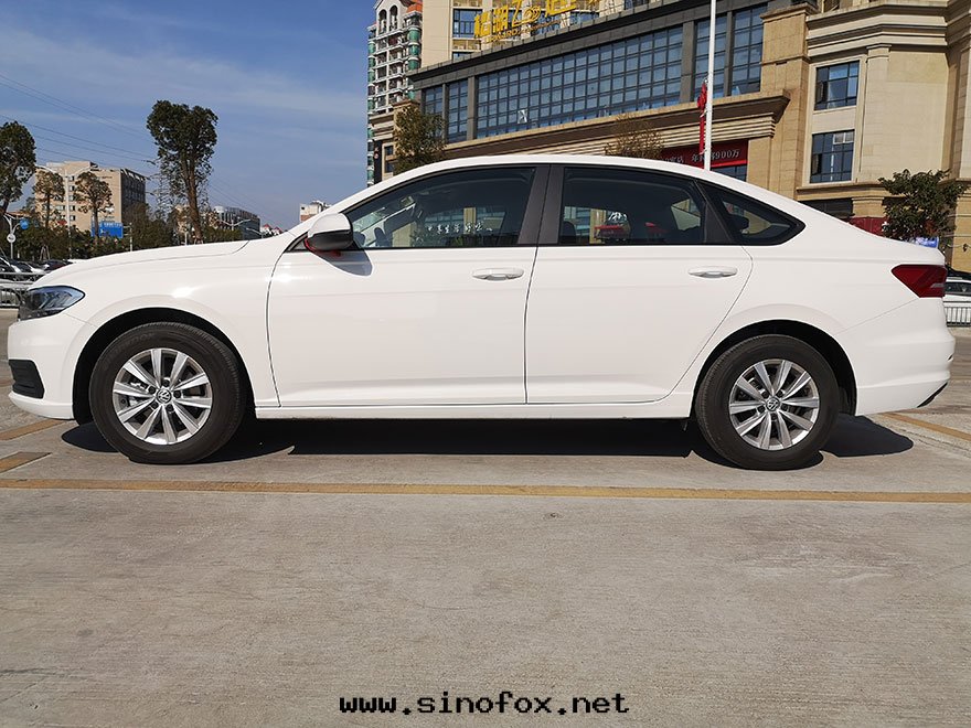 广州租最(zuì)便宜經(jīng)濟的(de)轎車租賃公(gōng)司出(chū)租大(dà)衆朗逸轎車_广州租車包(bāo)車用車 首選广州現(xiàn)达(dá)租車公(gōng)司