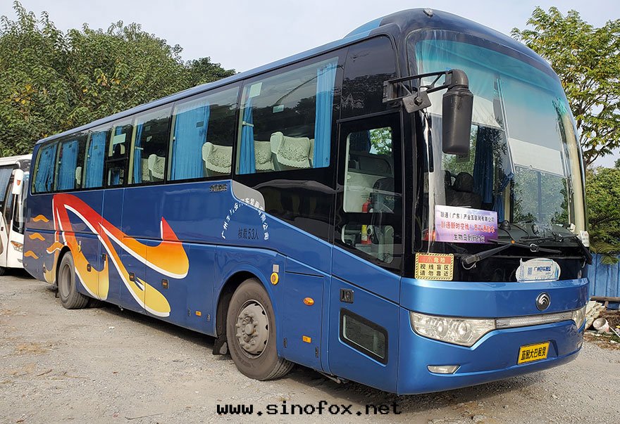 广東(dōng)省(shěng)广州遊玩配带(dài)司機(jī)出(chū)租50多(duō)人(rén)座市(shì)际带(dài)證大(dà)巴旅遊客車包(bāo)天(tiān)_广州租車包(bāo)車 首選广州現(xiàn)达(dá)汽車租賃公(gōng)司