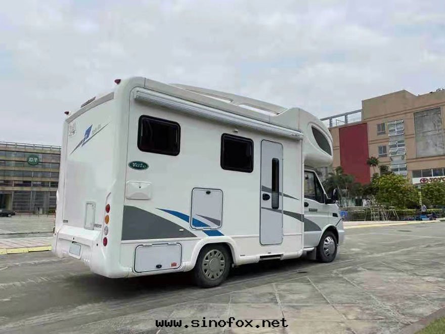 广東(dōng)省(shěng)广州市(shì)哪里(lǐ)有(yǒu)配带(dài)司機(jī)随駕自(zì)駕依維柯房(fáng)車出(chū)租一(yī)天(tiān)多(duō)少(shǎo)錢(qián)_广州租車遊玩包(bāo)車用車 首選广州現(xiàn)达(dá)汽車租賃公(gōng)司