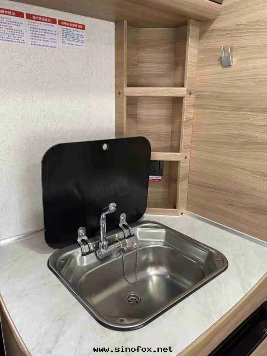 广東(dōng)省(shěng)广州市(shì)哪里(lǐ)有(yǒu)配带(dài)司機(jī)随駕自(zì)駕依維柯房(fáng)車出(chū)租一(yī)天(tiān)多(duō)少(shǎo)錢(qián)_广州租車遊玩包(bāo)車用車 首選广州現(xiàn)达(dá)汽車租賃公(gōng)司