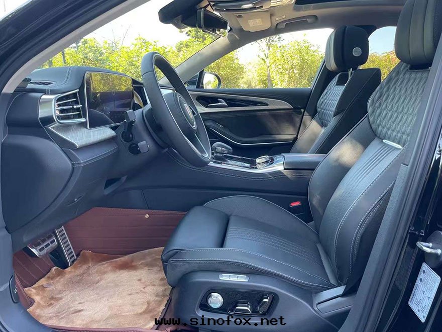 广州租車哪里(lǐ)有(yǒu)自(zì)駕随駕带(dài)司機(jī)出(chū)租紅(hóng)旗(qí)H9轎車租一(yī)天(tiān)多(duō)少(shǎo)錢(qián)_广州包(bāo)車用車 首選广州現(xiàn)达(dá)汽車租賃公(gōng)司