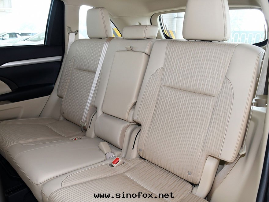 广州哪里(lǐ)有(yǒu)自(zì)駕出(chū)租5-7人(rén)座豐田(tián)漢蘭达(dá)越野商務(wù)車带(dài)司機(jī)长(cháng)期(qī)包(bāo)年(nián)價格_广州租車包(bāo)車用車 首選广州現(xiàn)达(dá)汽車租賃公(gōng)司