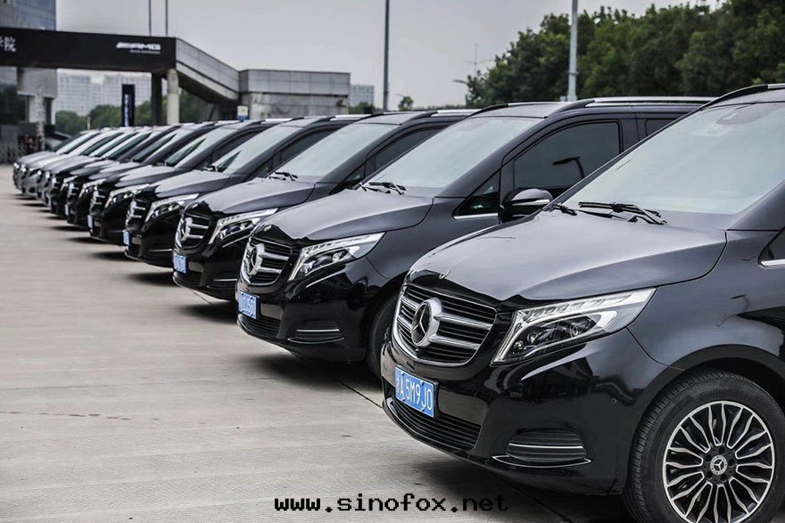 广州租車新(xīn)款奔驰威霆7座商務(wù)車車隊出(chū)租,广州哪里(lǐ)有(yǒu)七(qī)座奔驰商務(wù)車隊租賃_广州租車包(bāo)車用車 首選广州現(xiàn)达(dá)租車公(gōng)司