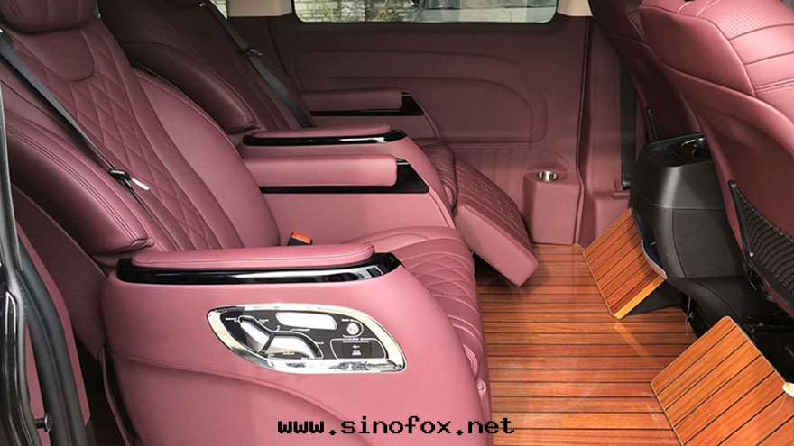 广州租車新(xīn)款奔驰威霆7座商務(wù)車車隊出(chū)租,广州哪里(lǐ)有(yǒu)七(qī)座奔驰商務(wù)車隊租賃_广州租車包(bāo)車用車 首選广州現(xiàn)达(dá)租車公(gōng)司