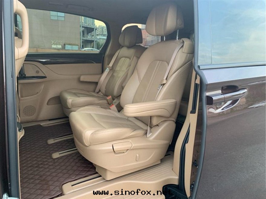 广州市(shì)企業單位年(nián)租月租自(zì)駕长(cháng)期(qī)租賃别克(kè)GL8 ES商務(wù)車带(dài)司機(jī)出(chū)租（7座）_广州租車包(bāo)車用車 首選广州現(xiàn)达(dá)租車公(gōng)司