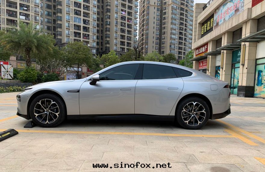 广州哪里(lǐ)有(yǒu)出(chū)租自(zì)駕小鵬P7,月租年(nián)租純電(diàn)車一(yī)天(tiān)多(duō)少(shǎo)錢(qián)_广州租車包(bāo)車用車 首選广州現(xiàn)达(dá)汽車租賃公(gōng)司