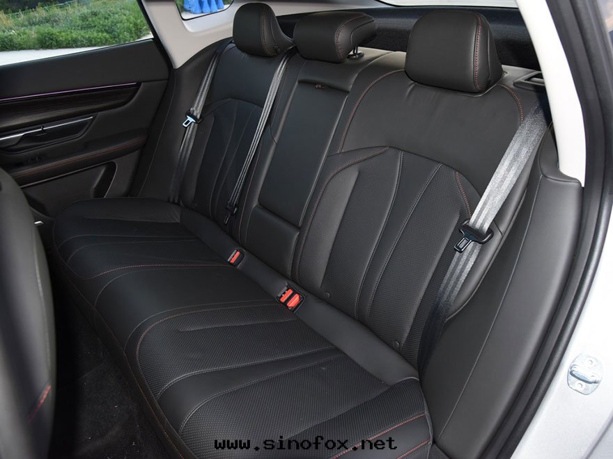 广州哪里(lǐ)有(yǒu)出(chū)租自(zì)駕小鵬P7,月租年(nián)租純電(diàn)車一(yī)天(tiān)多(duō)少(shǎo)錢(qián)_广州租車包(bāo)車用車 首選广州現(xiàn)达(dá)汽車租賃公(gōng)司