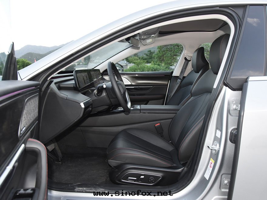 广州哪里(lǐ)有(yǒu)出(chū)租自(zì)駕小鵬P7,月租年(nián)租純電(diàn)車一(yī)天(tiān)多(duō)少(shǎo)錢(qián)_广州租車包(bāo)車用車 首選广州現(xiàn)达(dá)汽車租賃公(gōng)司