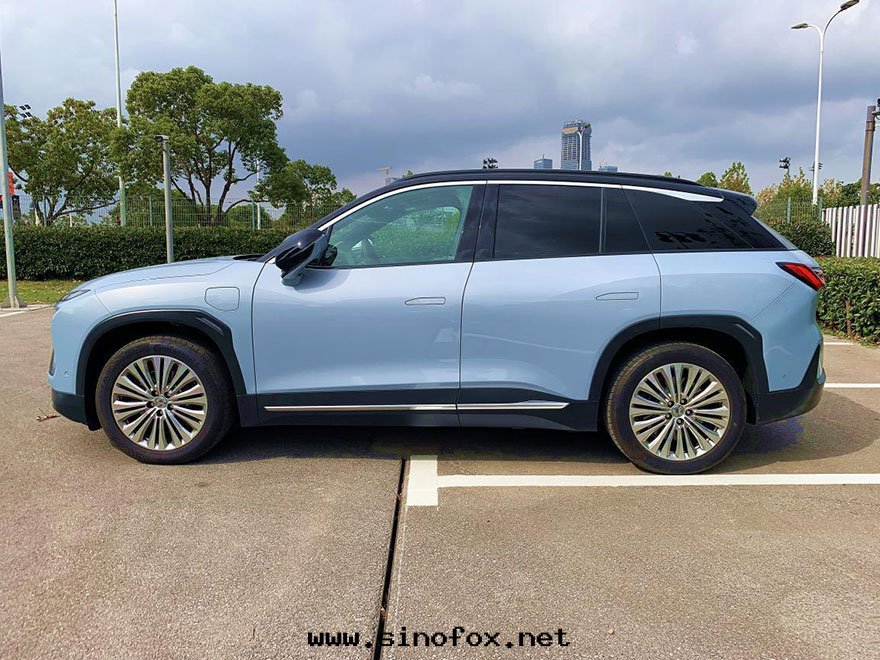 广州哪里(lǐ)有(yǒu)租賃出(chū)租SUV蔚来(lái)ES6純電(diàn)動(dòng)車长(cháng)期(qī)自(zì)駕包(bāo)天(tiān)多(duō)少(shǎo)费用_广州租車包(bāo)車用車 首選广州現(xiàn)达(dá)汽車租賃公(gōng)司