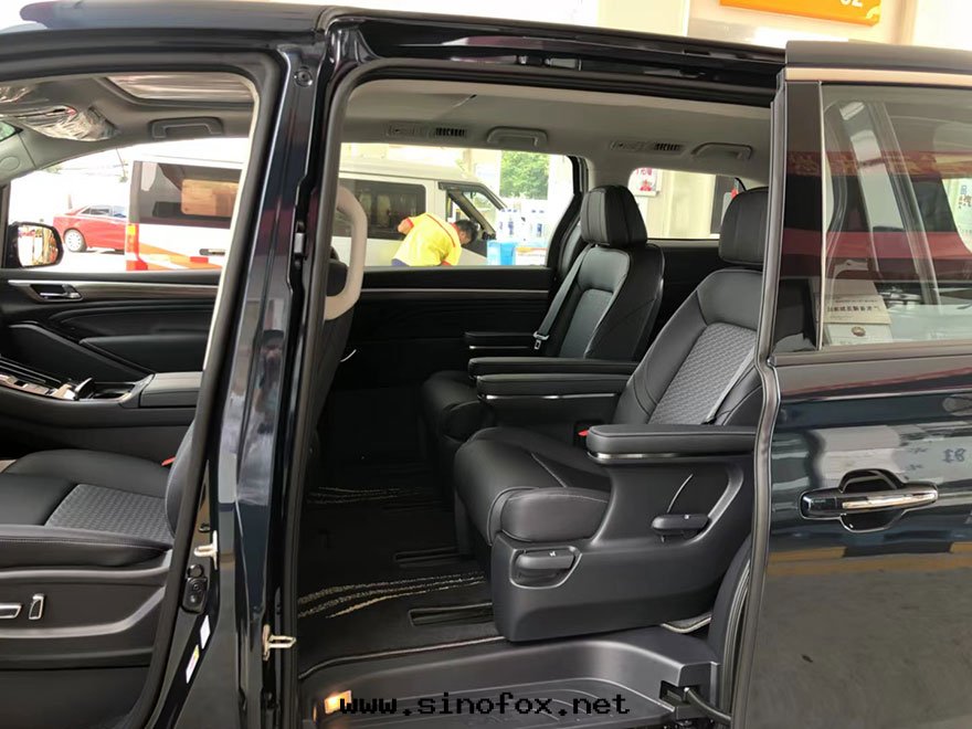 广州哪里(lǐ)有(yǒu)租7人(rén)座傳祺M8商務(wù)車带(dài)司機(jī)包(bāo)天(tiān)长(cháng)期(qī)月租自(zì)駕年(nián)出(chū)租價格_首選广州現(xiàn)达(dá)租車公(gōng)司