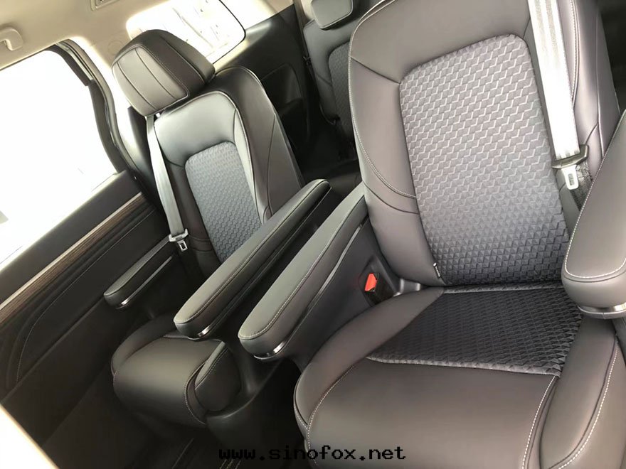 广州哪里(lǐ)有(yǒu)租7人(rén)座傳祺M8商務(wù)車带(dài)司機(jī)包(bāo)天(tiān)长(cháng)期(qī)月租自(zì)駕年(nián)出(chū)租價格_首選广州現(xiàn)达(dá)租車公(gōng)司