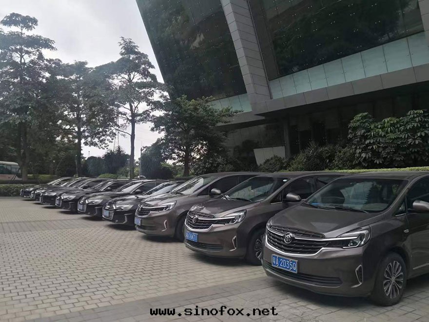 广州活動(dòng)接待出(chū)租奧迪A6L包(bāo)天(tiān),配带(dài)司機(jī)租用别克(kè)gl8商務(wù)車隊_广州租車用車 首選广州現(xiàn)达(dá)汽車租賃公(gōng)司