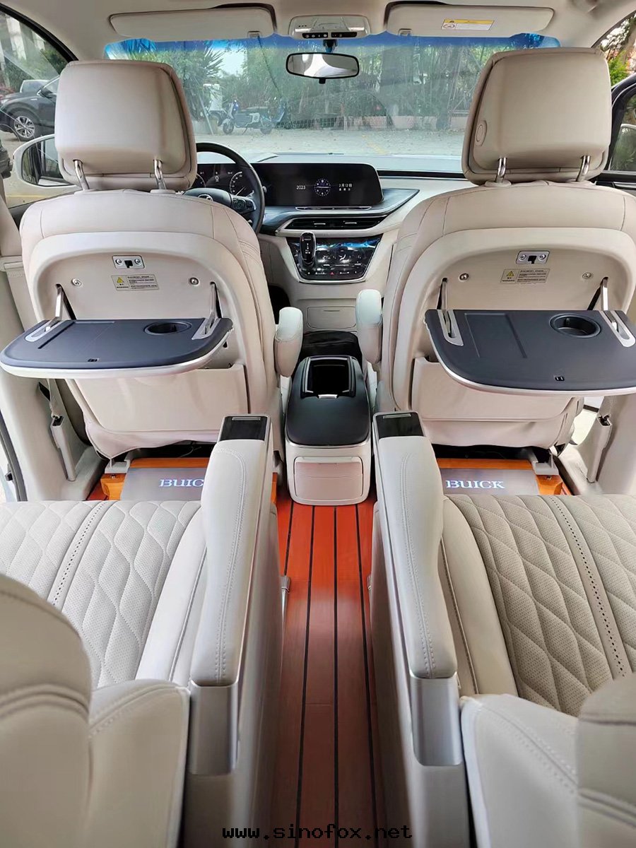 广州市(shì)配带(dài)司機(jī)上(shàng)下(xià)班(bān)租車最(zuì)新(xīn)款别克(kè)商務(wù)GL8陸尊(zūn)653T包(bāo)年(nián)长(cháng)租自(zì)駕_广州租車 首選广州現(xiàn)达(dá)汽車租賃公(gōng)司