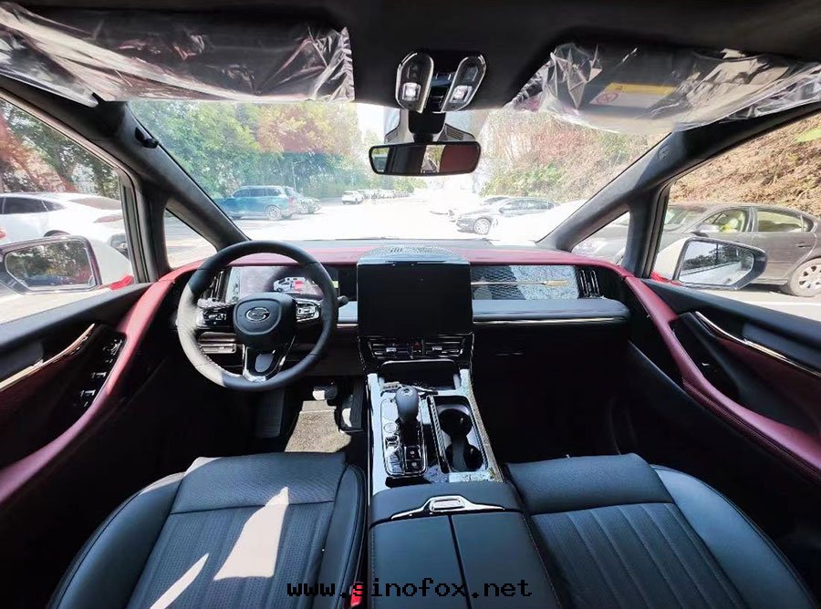 广州出(chū)租最(zuì)新(xīn)款傳祺7座M8大(dà)师(shī)宗师(shī)版配带(dài)司機(jī)自(zì)駕包(bāo)年(nián)租商務(wù)車