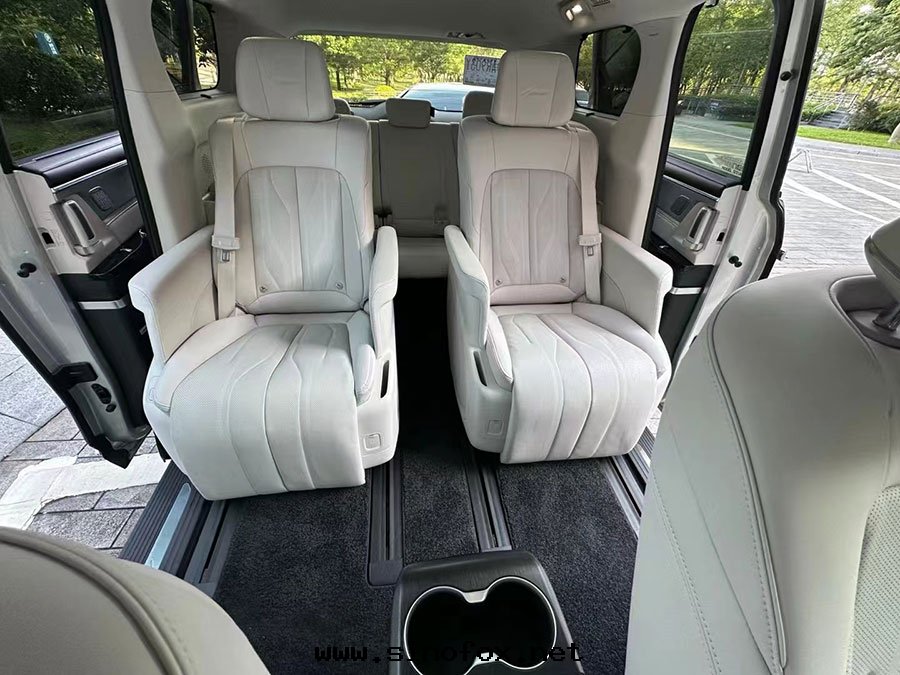 广州哪里(lǐ)有(yǒu)别克(kè)GL8新(xīn)能(néng)源PHEV插電(diàn)混合動(dòng)力商務(wù)車带(dài)司機(jī)长(cháng)期(qī)自(zì)駕出(chū)租_广州租車 首選广州現(xiàn)达(dá)汽車租賃公(gōng)司