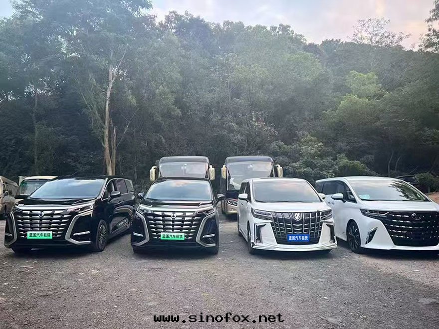 广州AI醫疗創新(xīn)論壇嘉賓接待配带(dài)司機(jī)出(chū)租别克(kè)GL8商務(wù)租車_广州用車 首選現(xiàn)达(dá)汽車租賃公(gōng)司