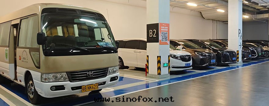 广東(dōng)深圳广州演唱会(huì)租車配带(dài)司機(jī)中(zhōng)巴商務(wù)專業車隊出(chū)租_广州用車 首選現(xiàn)达(dá)汽車租賃公(gōng)司