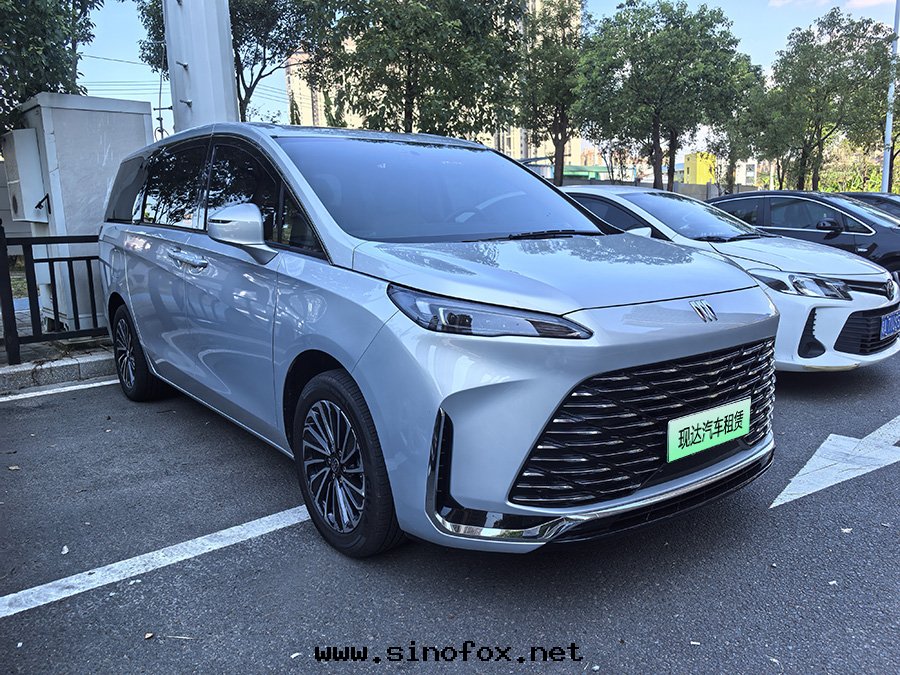 广州新(xīn)款7座别克(kè)GL8商務(wù)車自(zì)駕出(chū)租配带(dài)司機(jī)包(bāo)車费用_广州租車 首選广州現(xiàn)达(dá)汽車租賃公(gōng)司